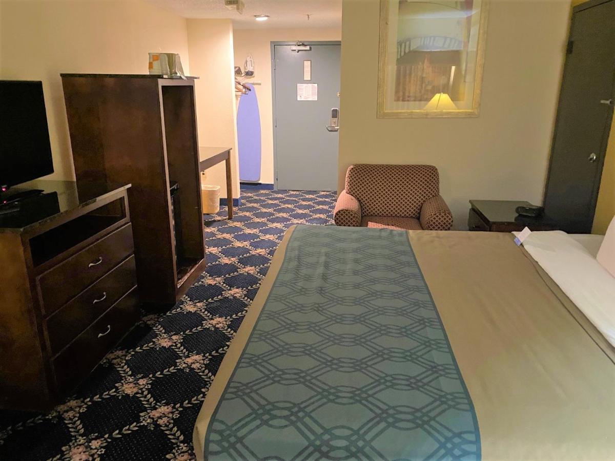 Rodeway Inn Сандстън Стая снимка