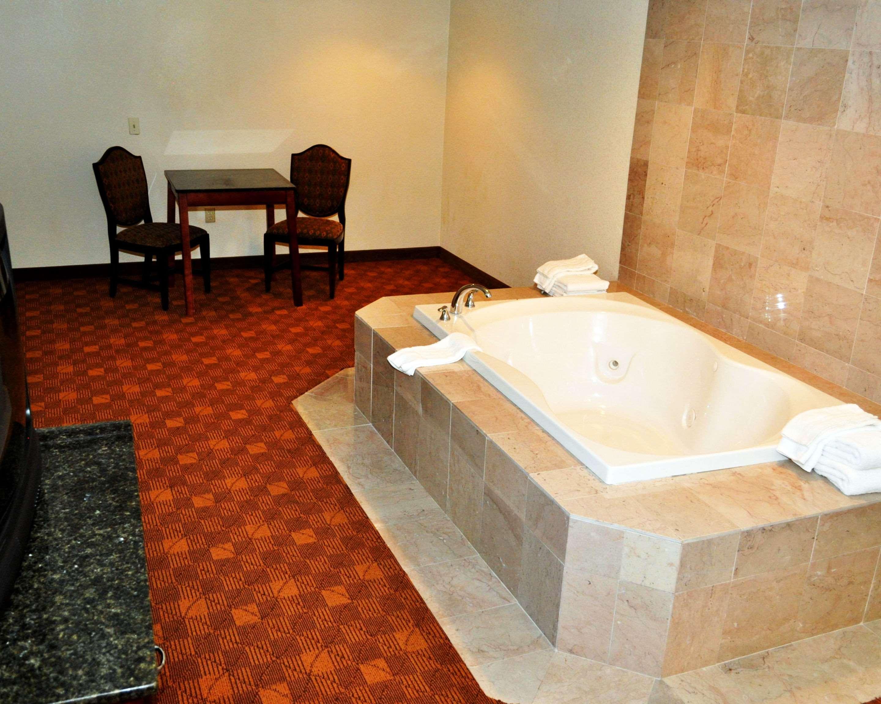 Rodeway Inn Сандстън Екстериор снимка