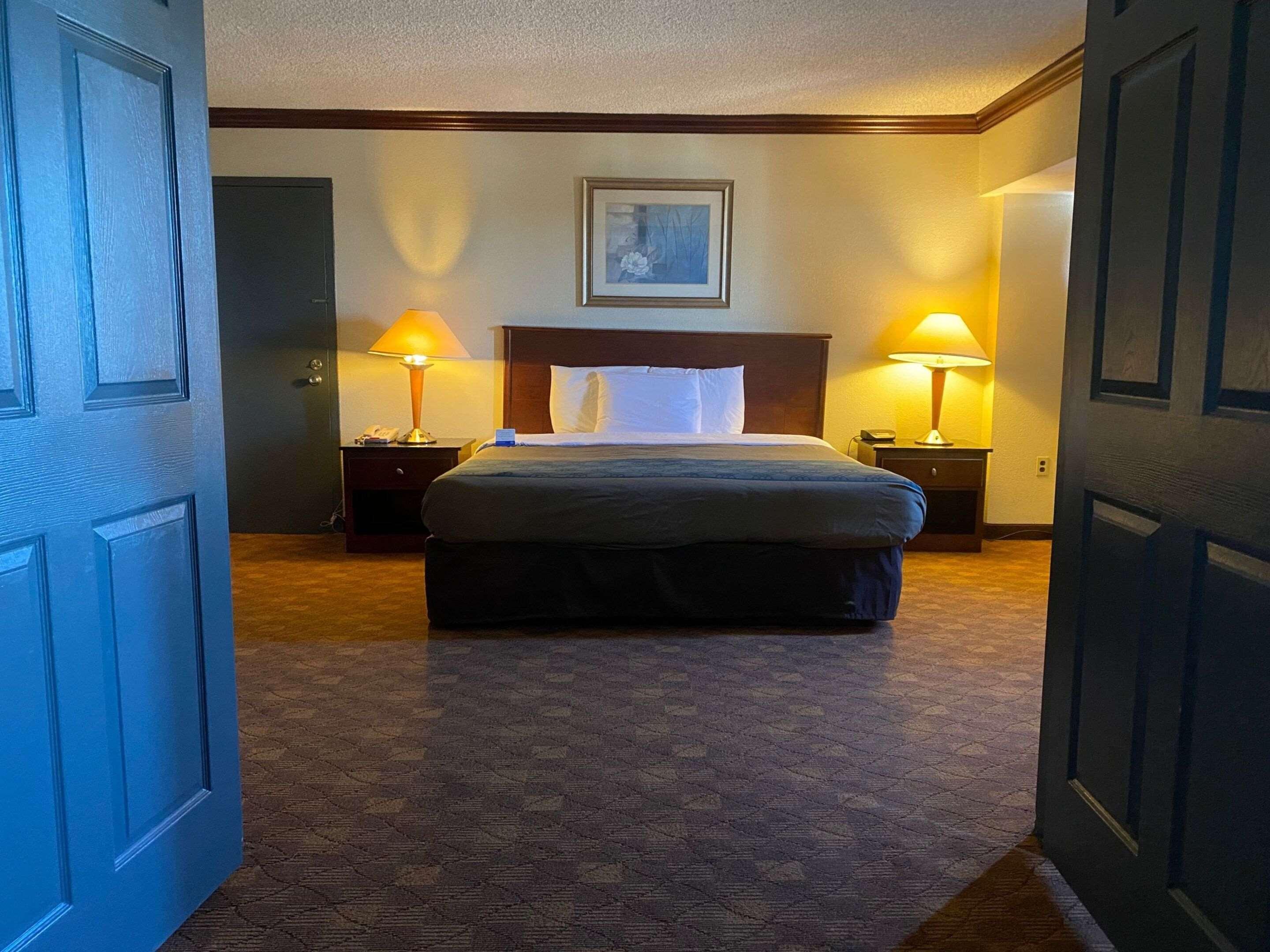 Rodeway Inn Сандстън Екстериор снимка